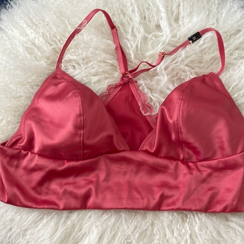 New silky Victoria Secret bra.